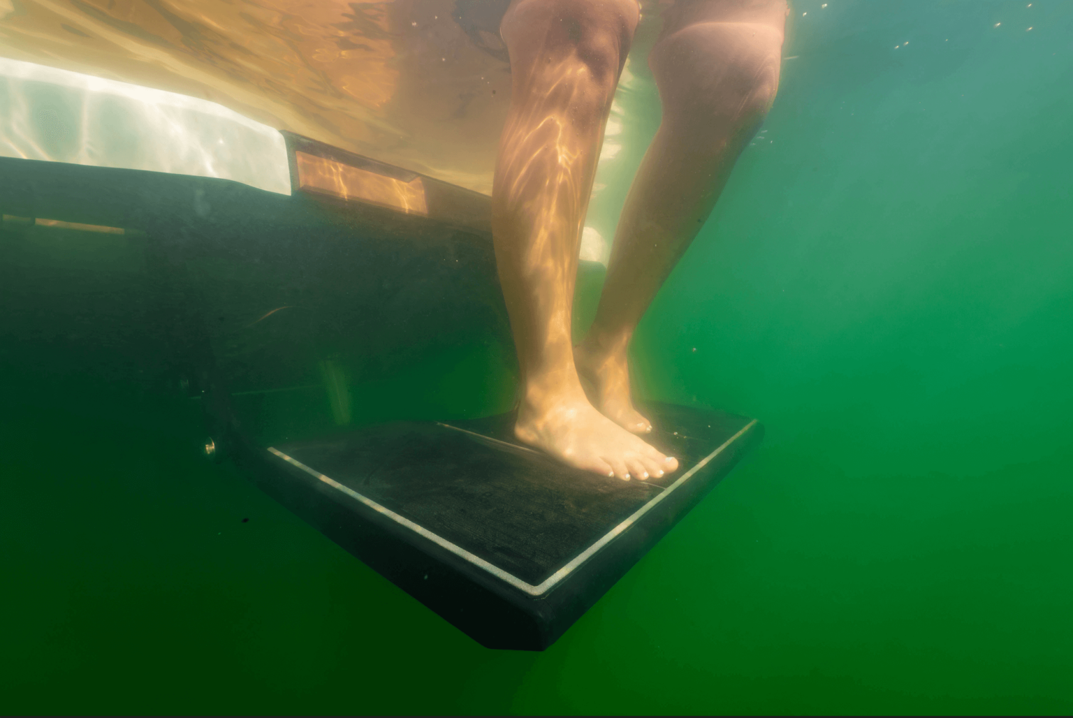 DropStep: Elevate Your On-Water Experience with Effortless Access