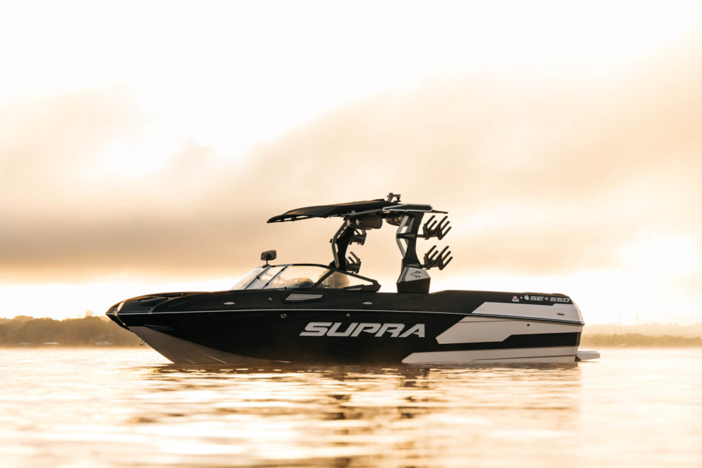 The Ultimate Guide to Boat Length for Wake Boats: Finding the Perfect Fit for Your Wakeboarding and Wakesurfing Adventures